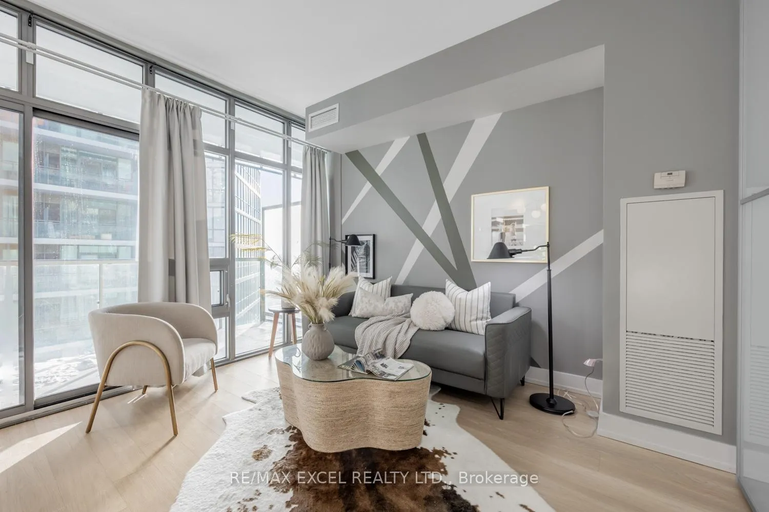 Photo 11 of Unit 3709, 33 Charles Street E, Toronto, Church-Yonge Corridor — HOMEH