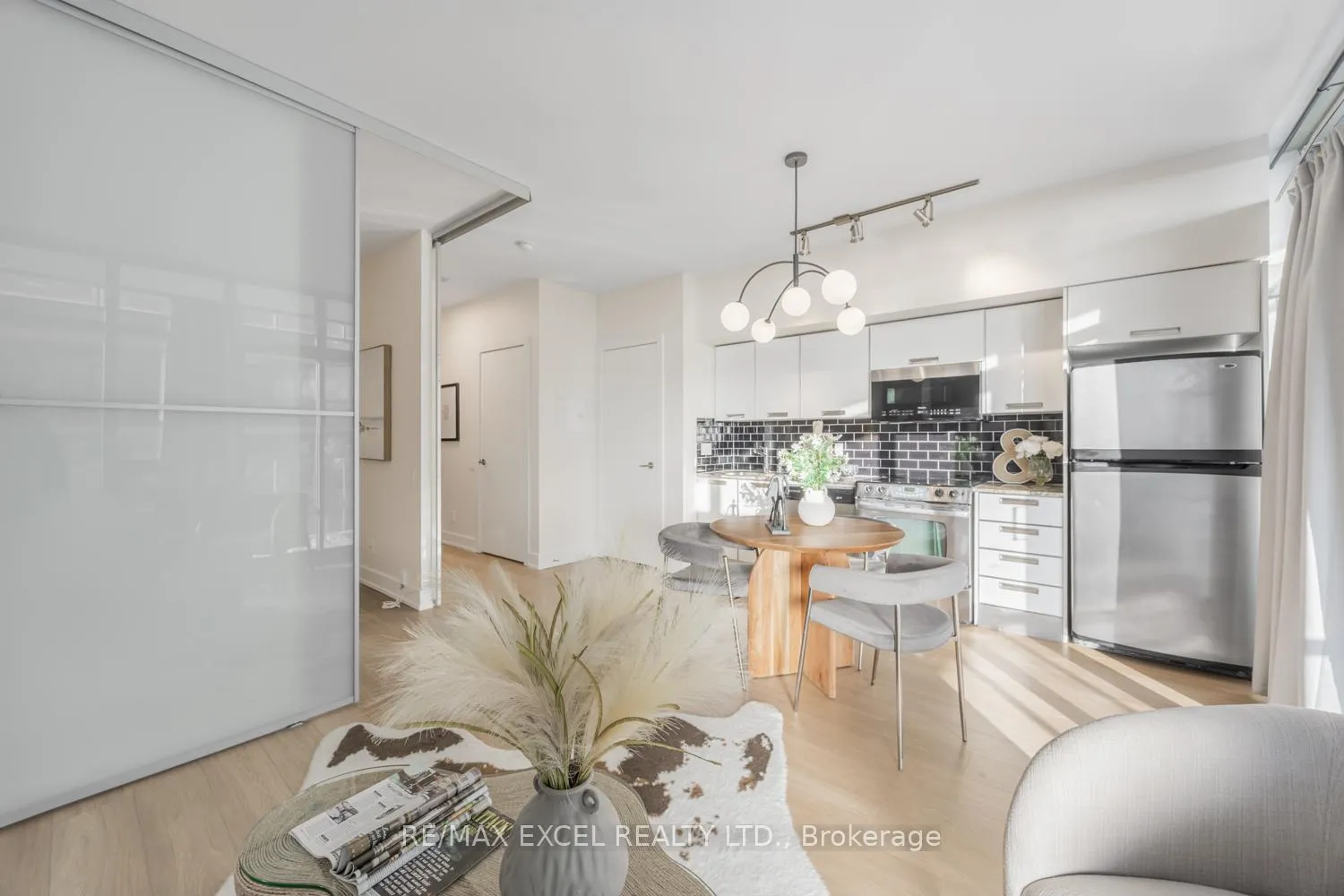 Photo 15 of Unit 3709, 33 Charles Street E, Toronto, Church-Yonge Corridor — HOMEH