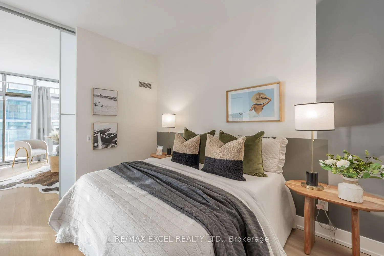 Photo 16 of Unit 3709, 33 Charles Street E, Toronto, Church-Yonge Corridor — HOMEH