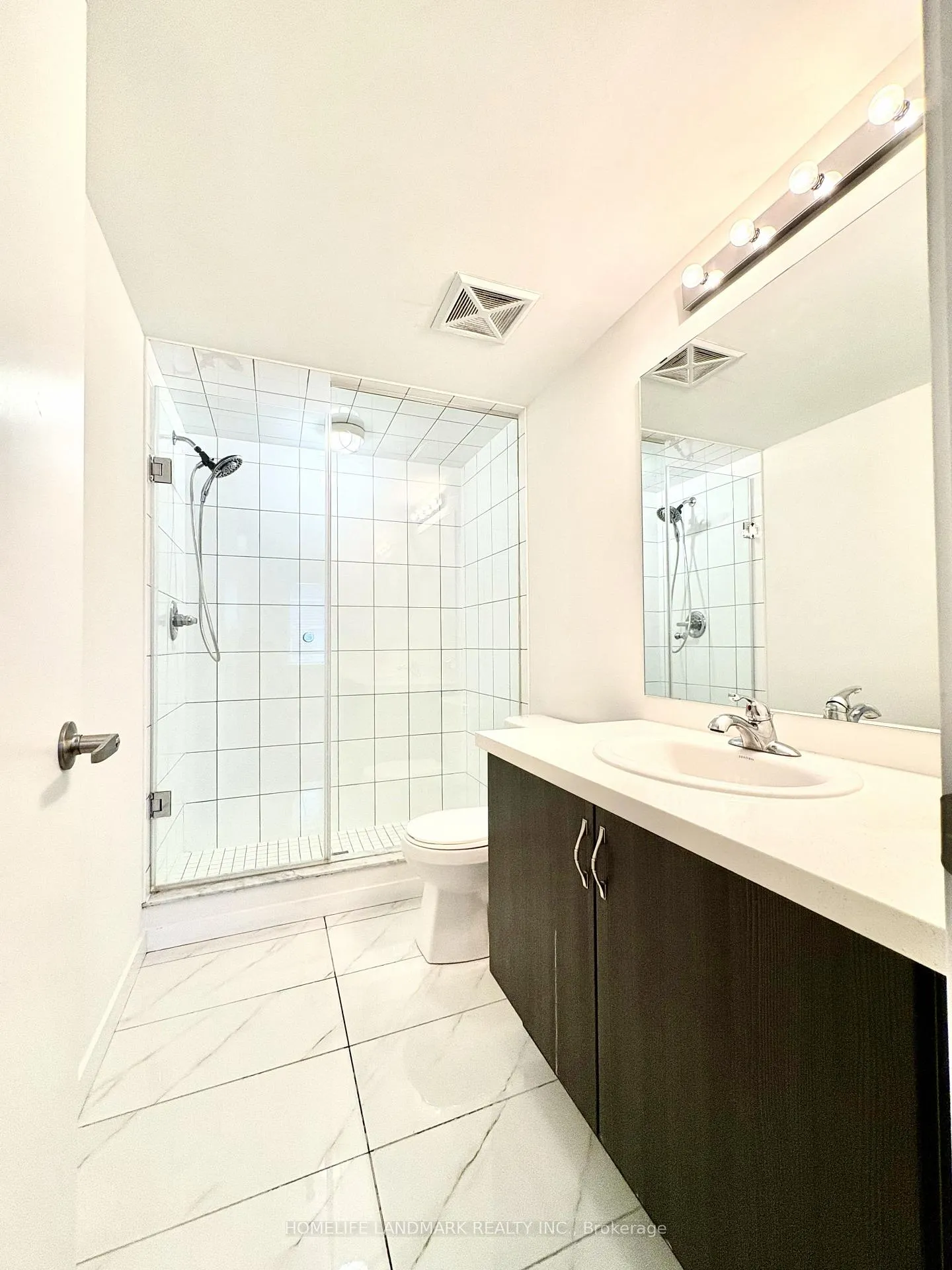 Photo 16 of Unit 83, 400 Alex Gardner Circle, Aurora, Aurora Village — HOMEH