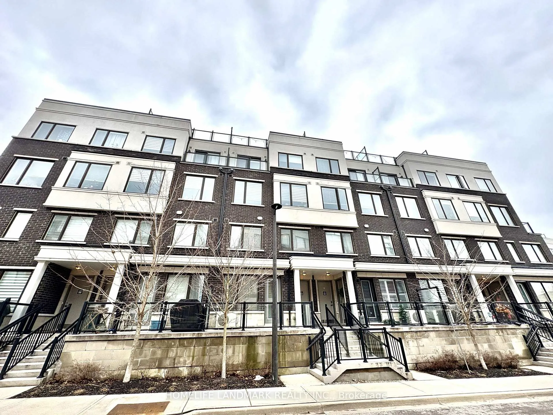 Photo 18 of Unit 83, 400 Alex Gardner Circle, Aurora, Aurora Village — HOMEH