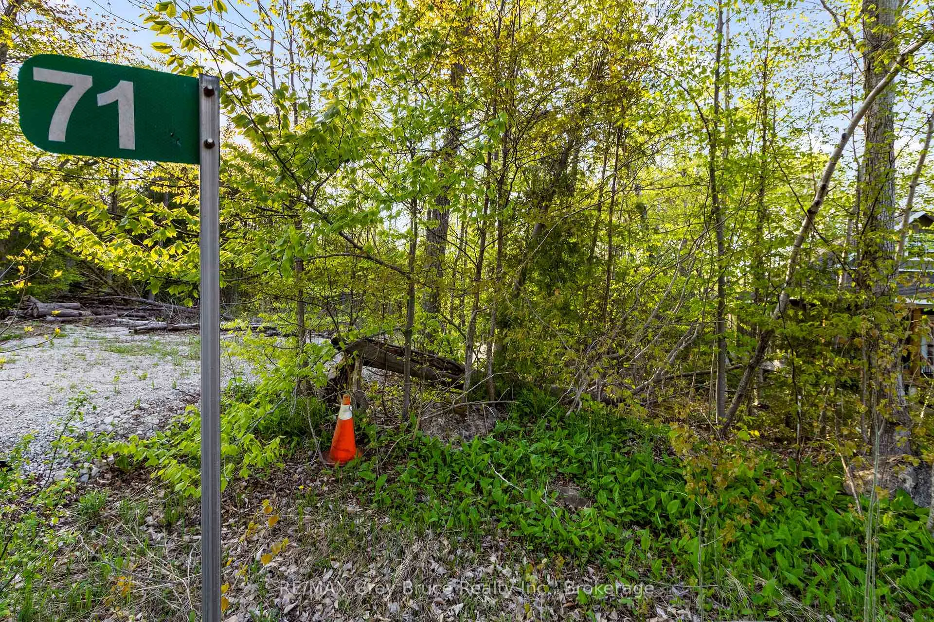 Photo 5 of 71 Maple Drive, Northern Bruce Peninsula — HOMEH