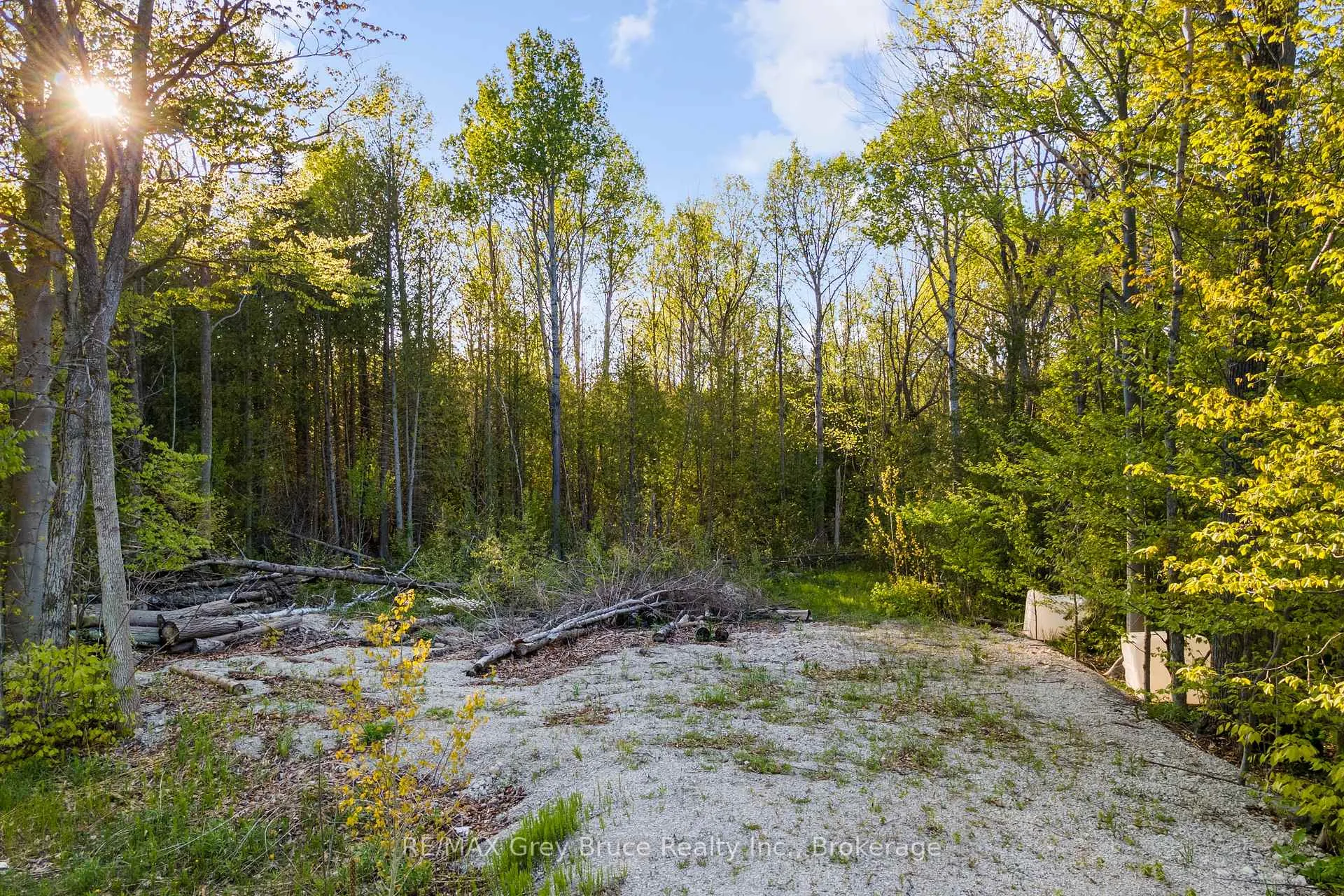 Photo 8 of 71 Maple Drive, Northern Bruce Peninsula — HOMEH