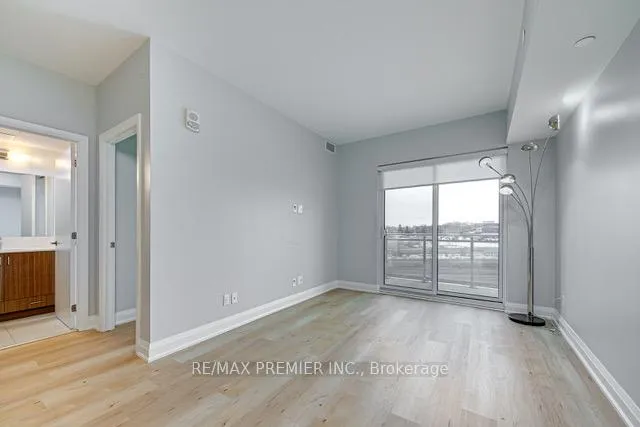 Photo 15 of Unit 1015, 58 Lakeside Terrace, Barrie, Little Lake — HOMEH