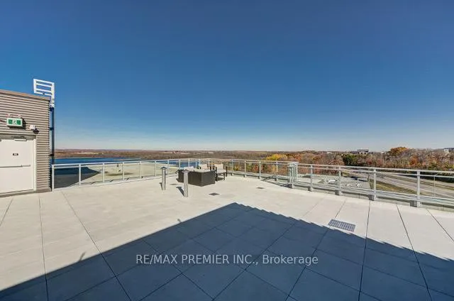 Photo 30 of Unit 1015, 58 Lakeside Terrace, Barrie, Little Lake — HOMEH