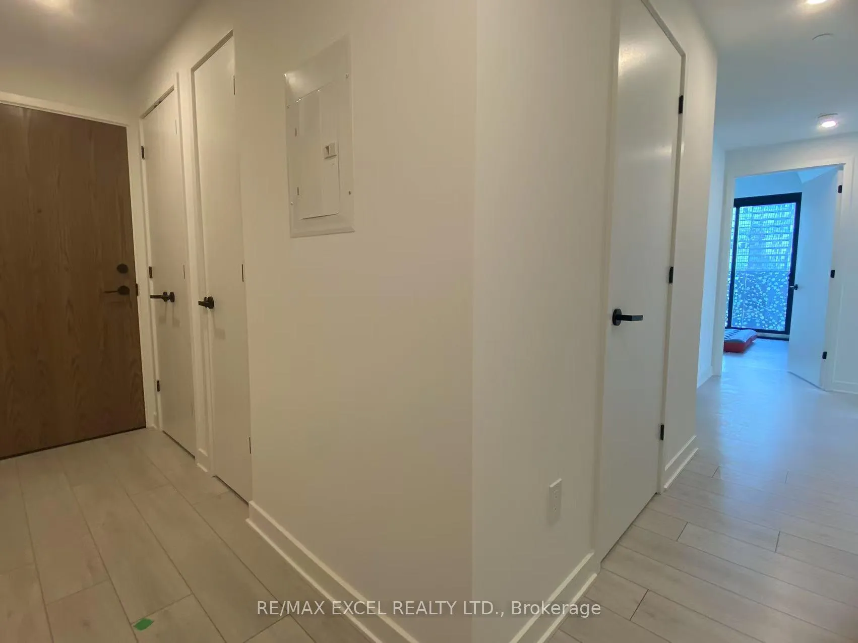 Photo 3 of Unit 2803, 55 Charles Street E, Toronto, Church-Yonge Corridor — HOMEH