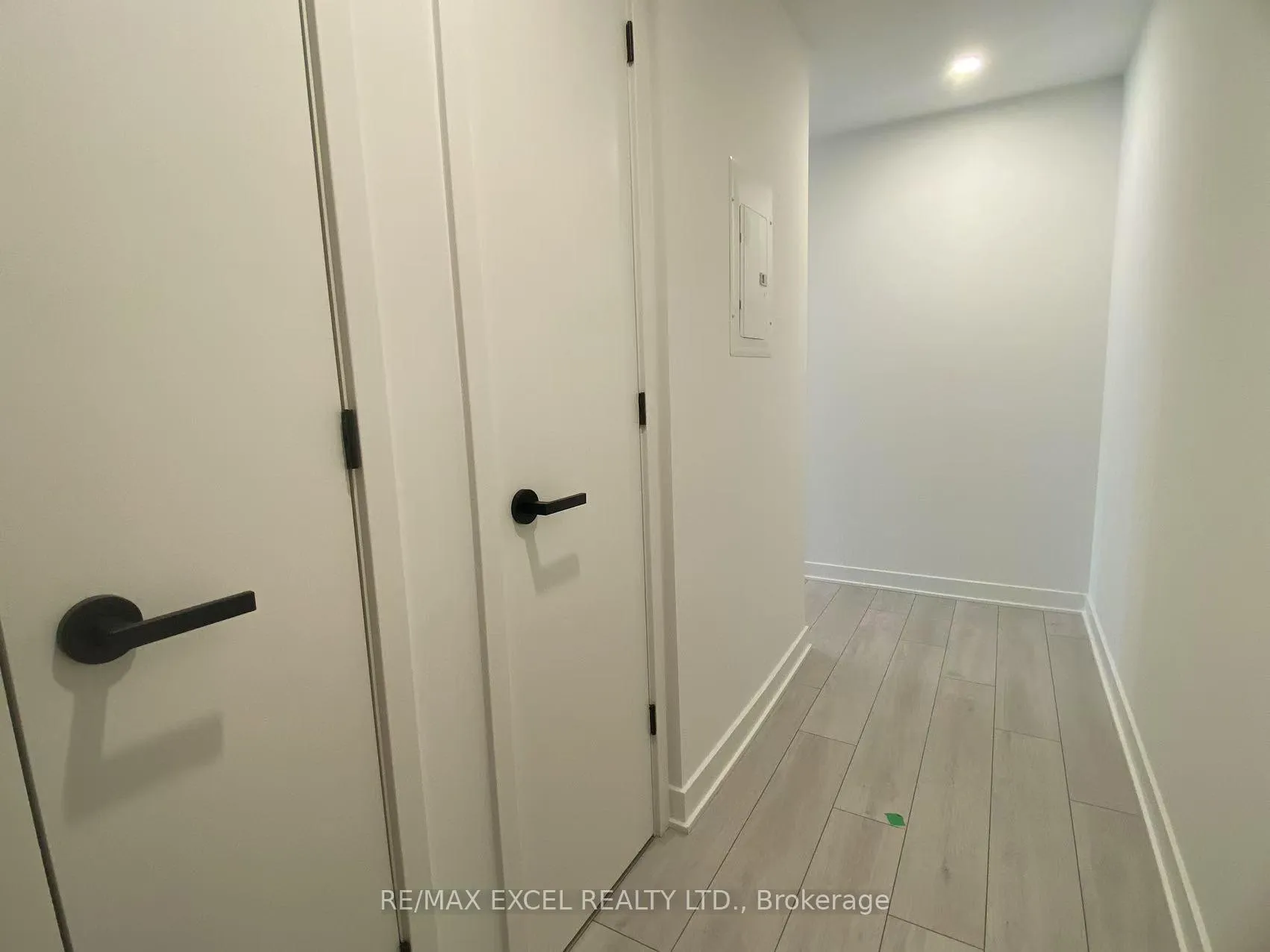 Photo 8 of Unit 2803, 55 Charles Street E, Toronto, Church-Yonge Corridor — HOMEH