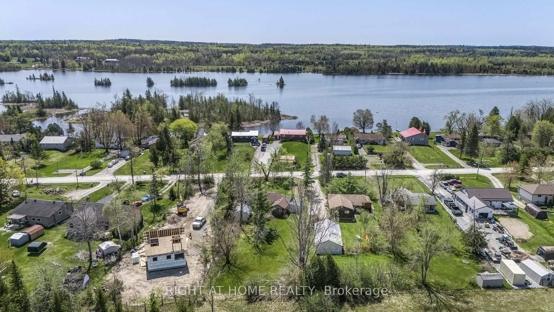 Photo 1 of 194 Mcguire Beach Road, Kawartha Lakes, Carden — HOMEH