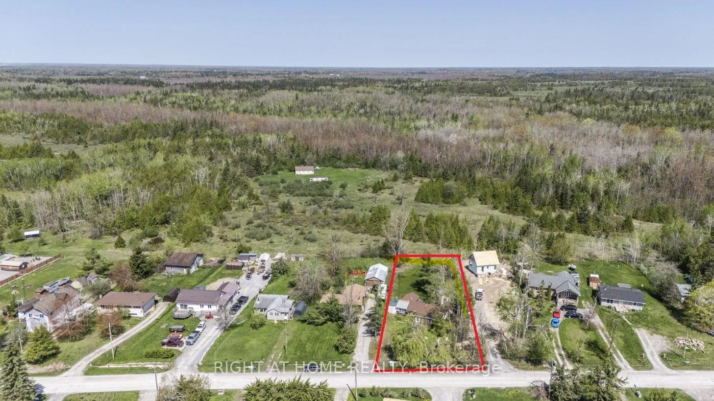 Photo 2 of 194 Mcguire Beach Road, Kawartha Lakes, Carden — HOMEH