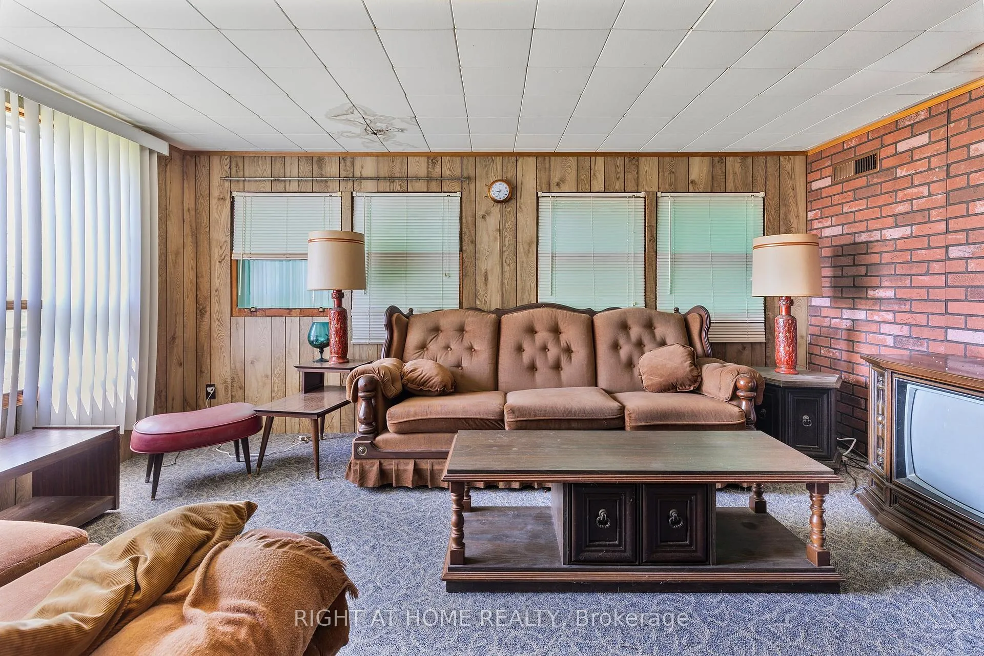 Photo 6 of 194 Mcguire Beach Road, Kawartha Lakes, Carden — HOMEH
