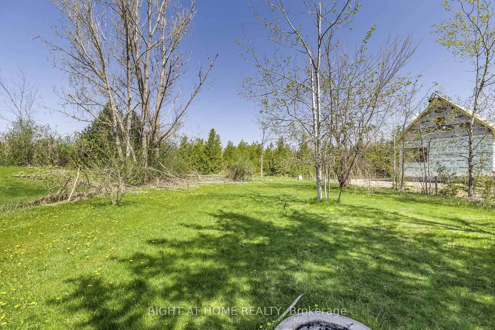 Photo 12 of 194 Mcguire Beach Road, Kawartha Lakes, Carden — HOMEH