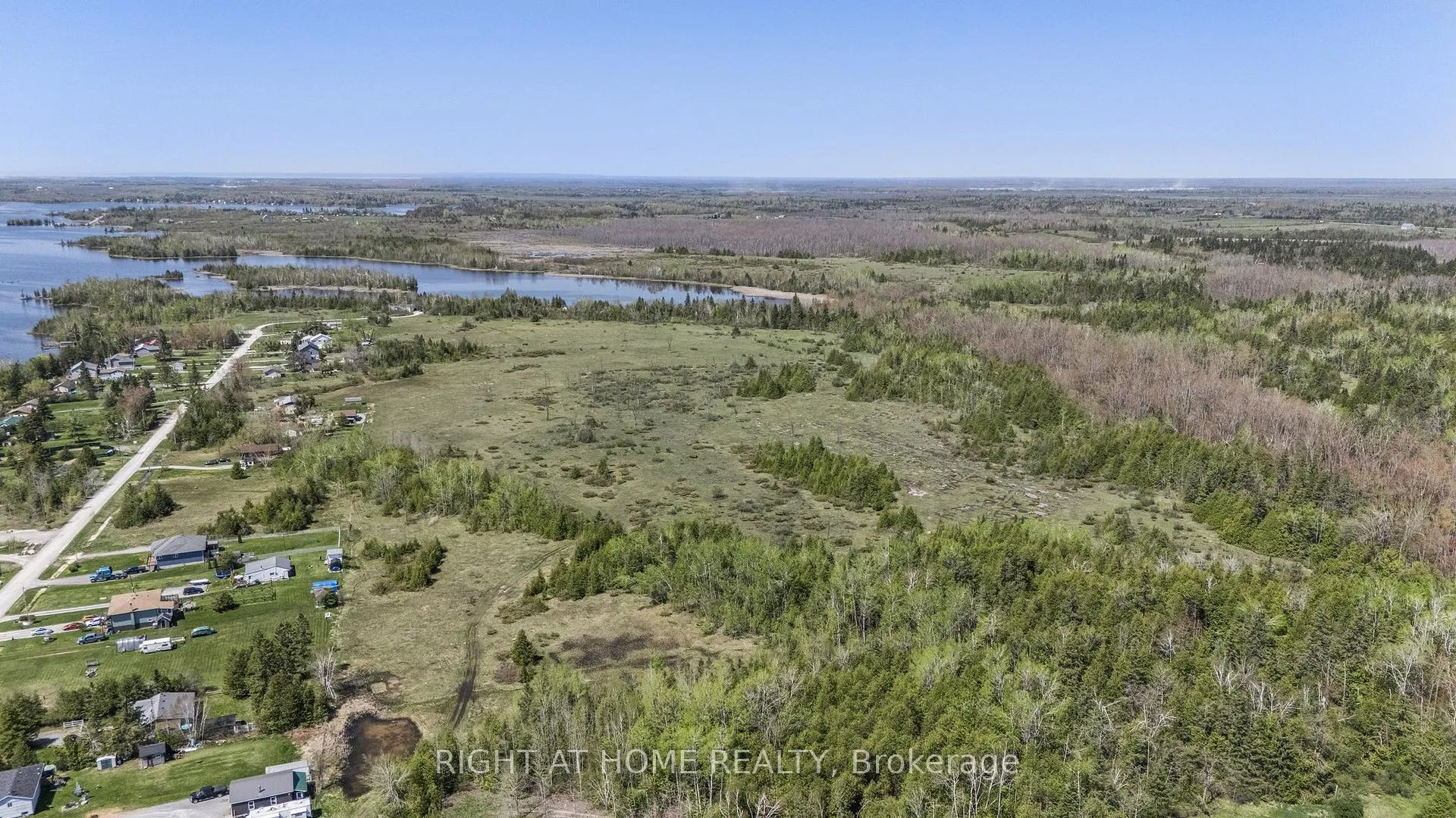 Photo 18 of 194 Mcguire Beach Road, Kawartha Lakes, Carden — HOMEH