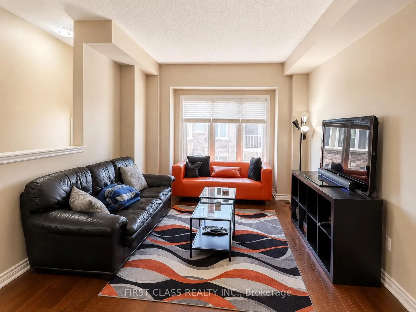 Photo 2 of 4168 Galileo Common, Burlington, Shoreacres — HOMEH