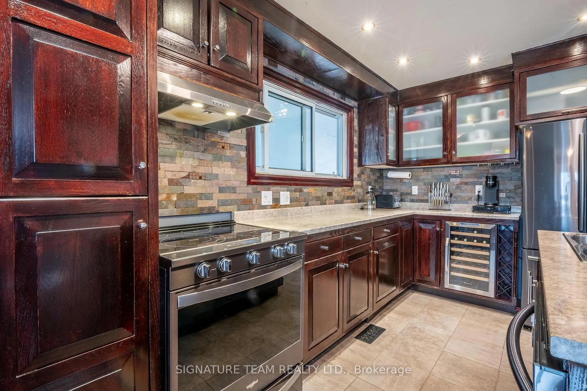 Photo 4 of 149 Town Line Road, Pembroke — HOMEH