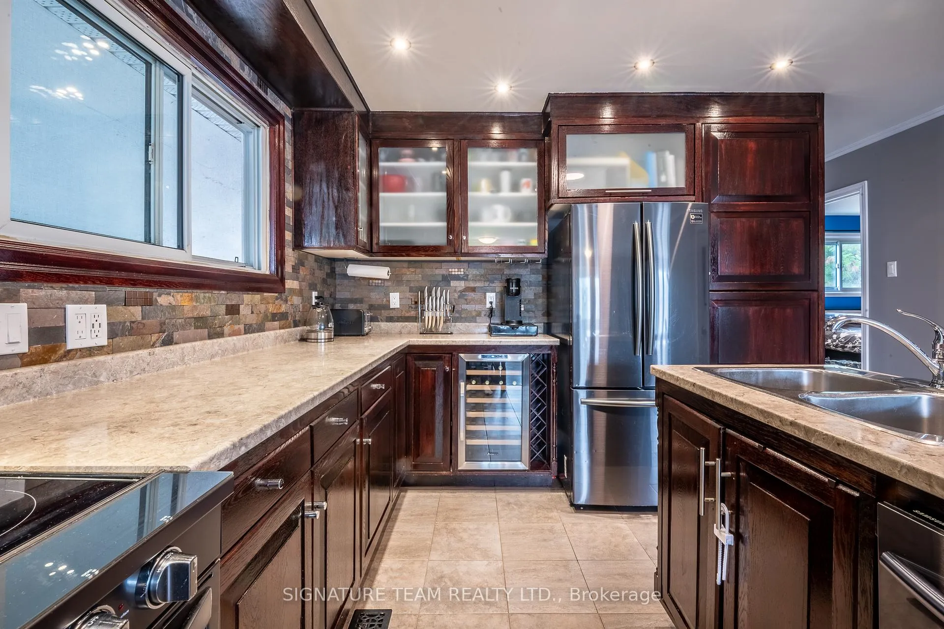 Photo 5 of 149 Town Line Road, Pembroke — HOMEH