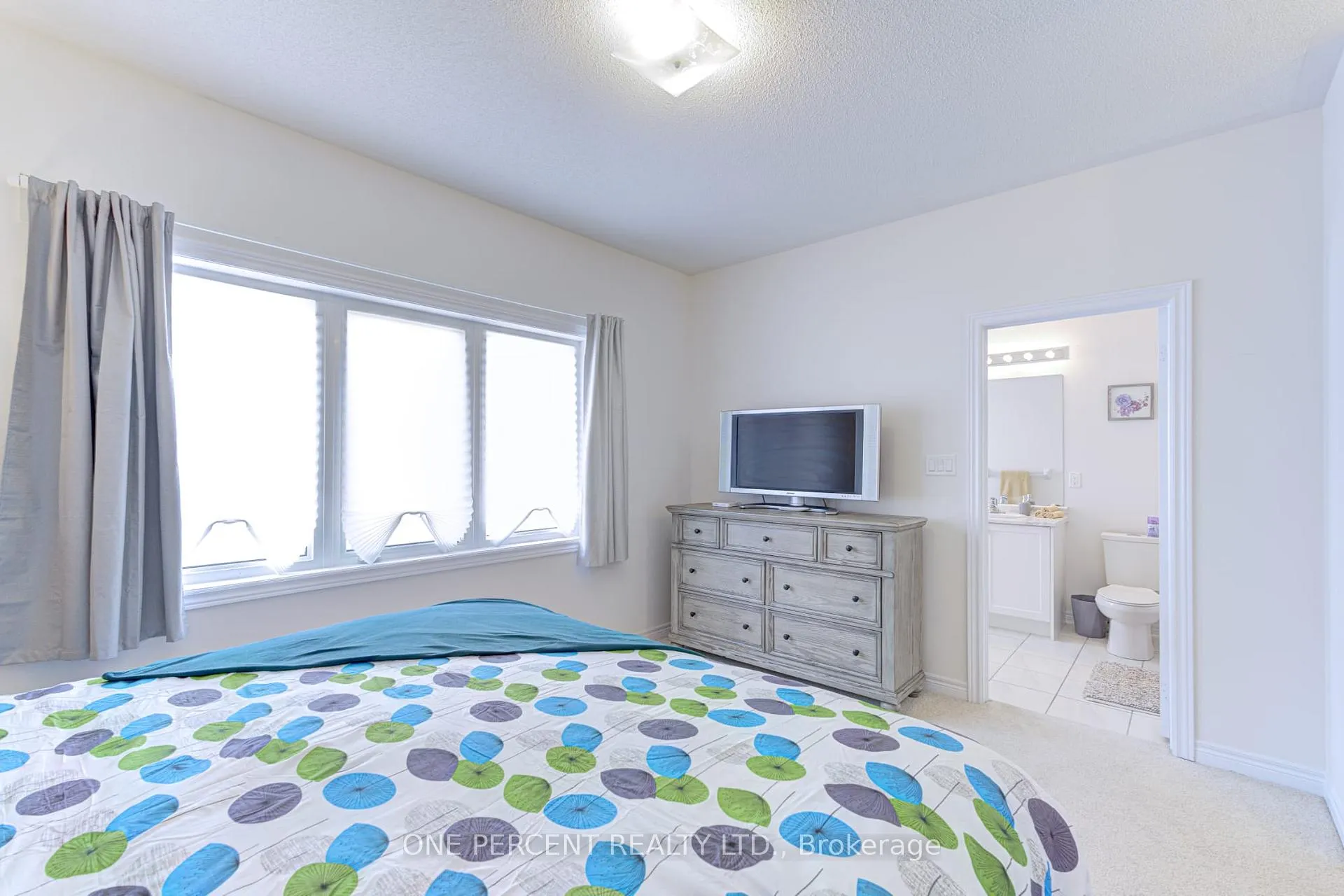 Photo 26 of 465 Kennedy Circle W, Milton, Cobban — HOMEH