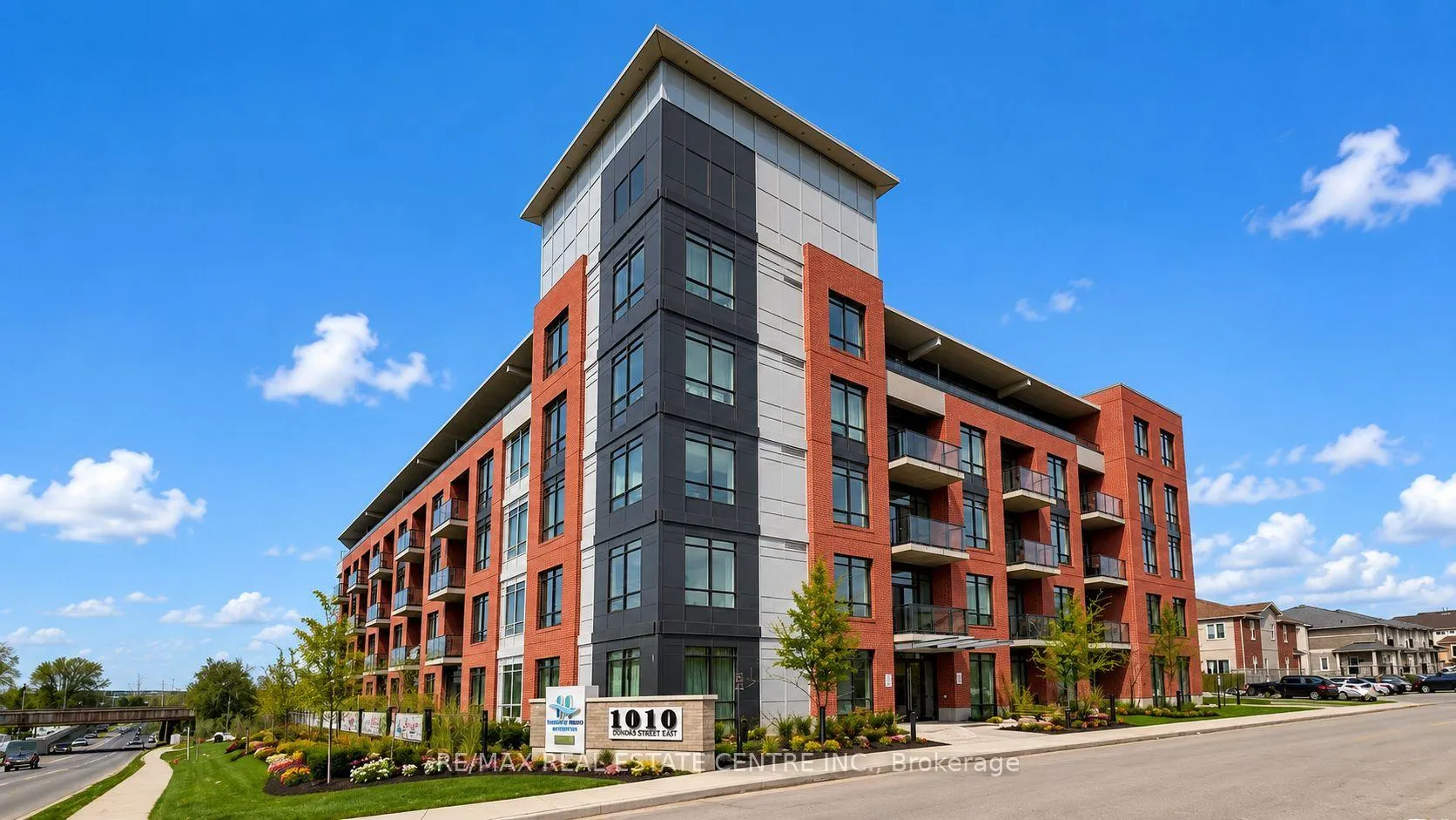 Photo 1 of Unit PH17, 1010 Dundas Street E, Whitby, Pringle Creek — HOMEH