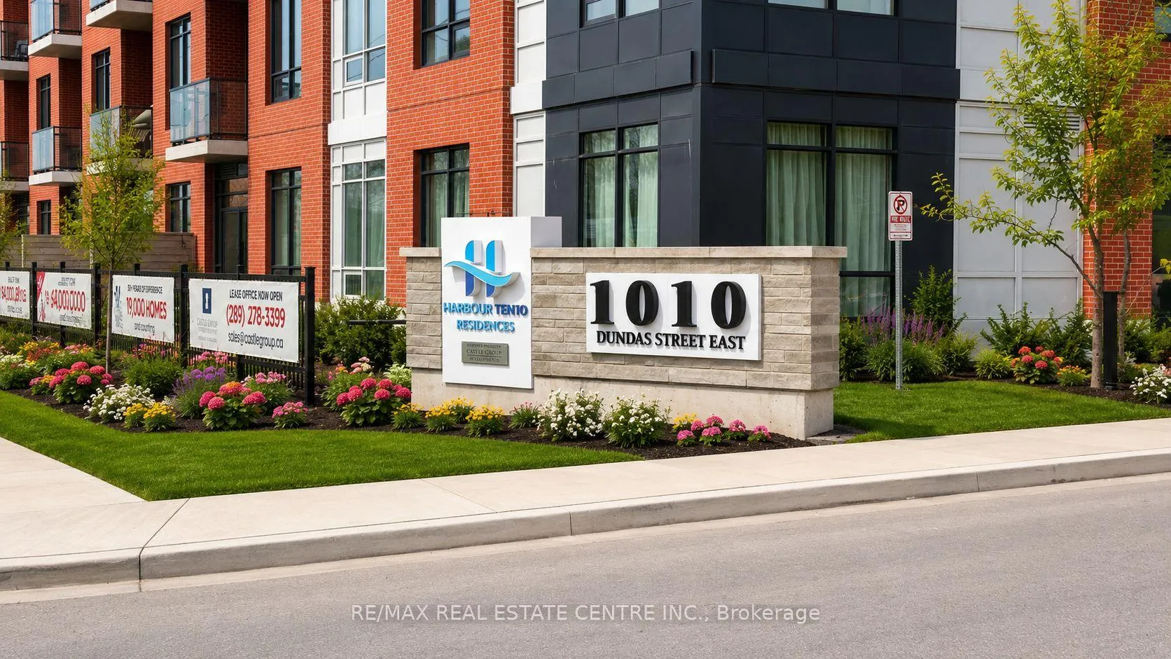 Photo 4 of Unit PH17, 1010 Dundas Street E, Whitby, Pringle Creek — HOMEH