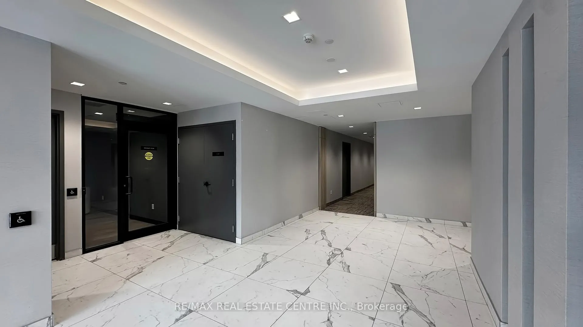 Photo 8 of Unit PH17, 1010 Dundas Street E, Whitby, Pringle Creek — HOMEH