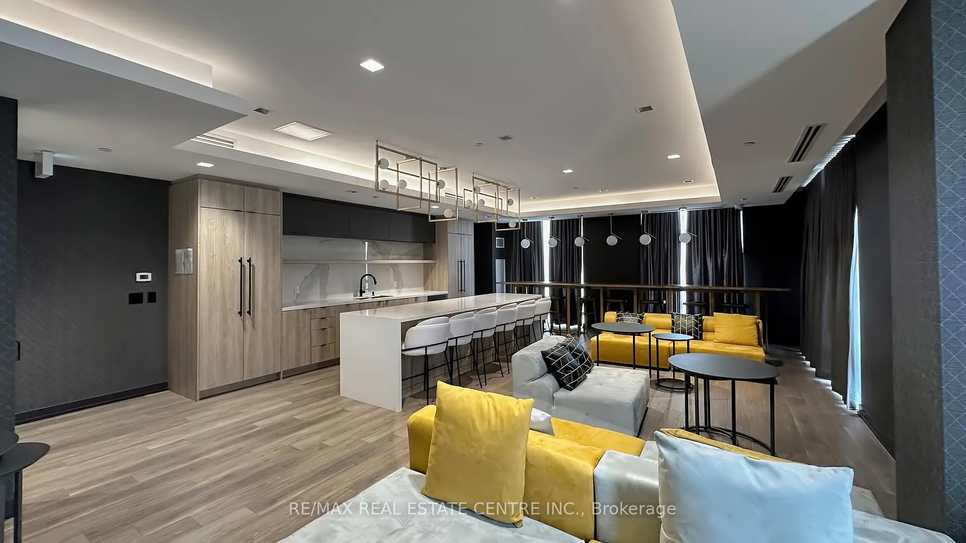 Photo 42 of Unit PH17, 1010 Dundas Street E, Whitby, Pringle Creek — HOMEH