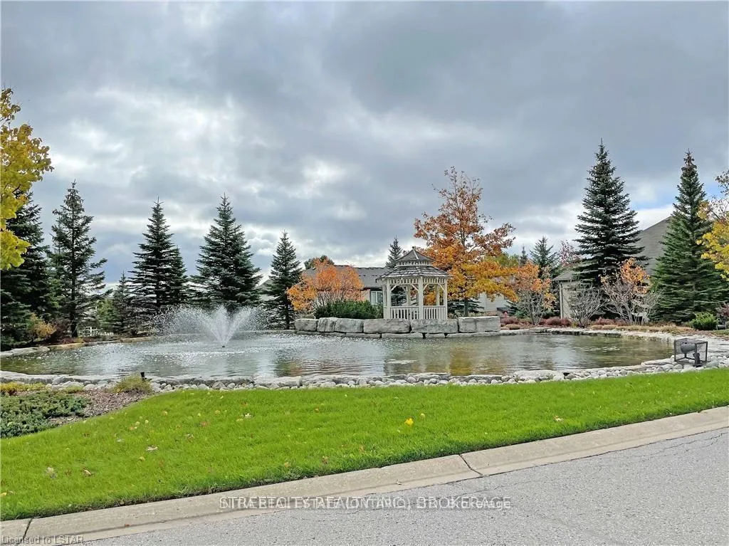 Photo 6 of Unit 37, 505 BlueJay Drive, London, North G — HOMEH