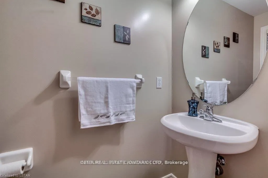 Photo 13 of Unit 37, 505 BlueJay Drive, London, North G — HOMEH