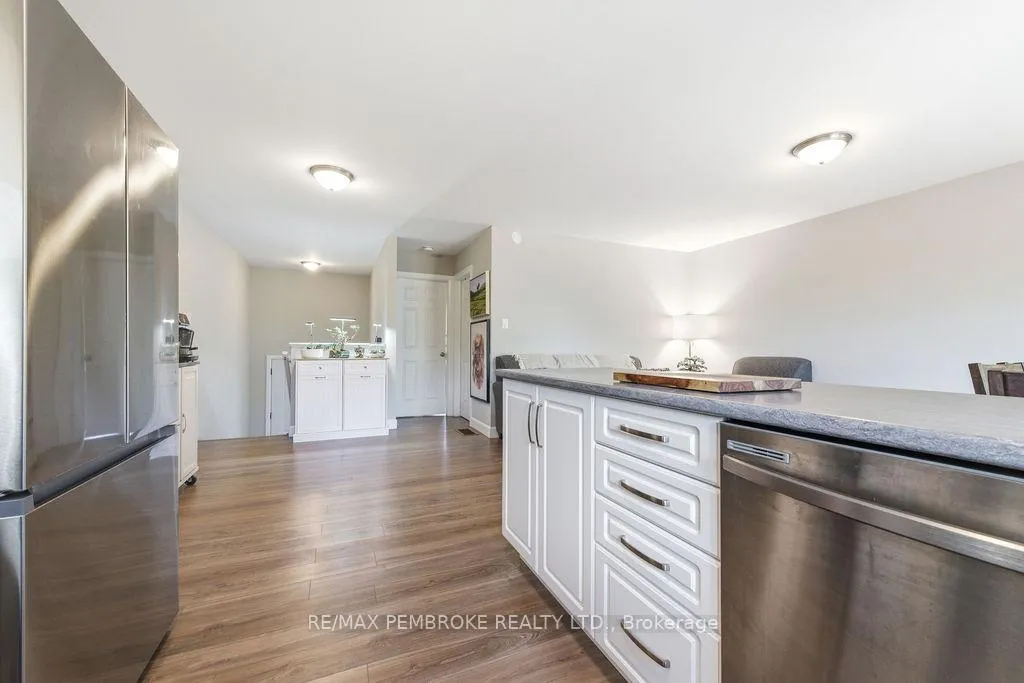 Photo 20 of 623 Nelson Street, Pembroke — HOMEH