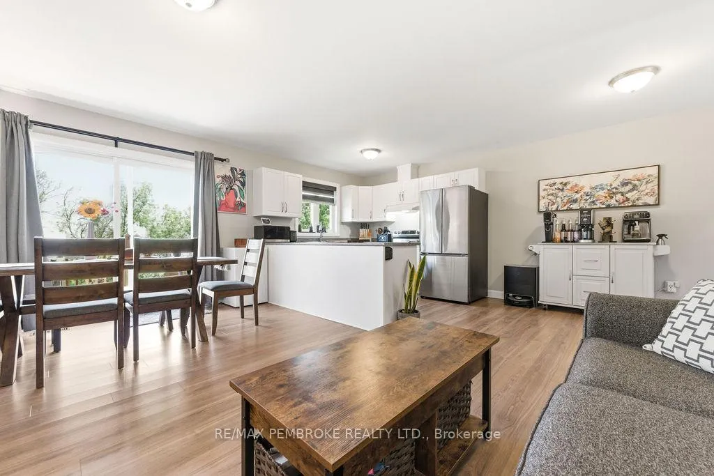 Photo 22 of 623 Nelson Street, Pembroke — HOMEH