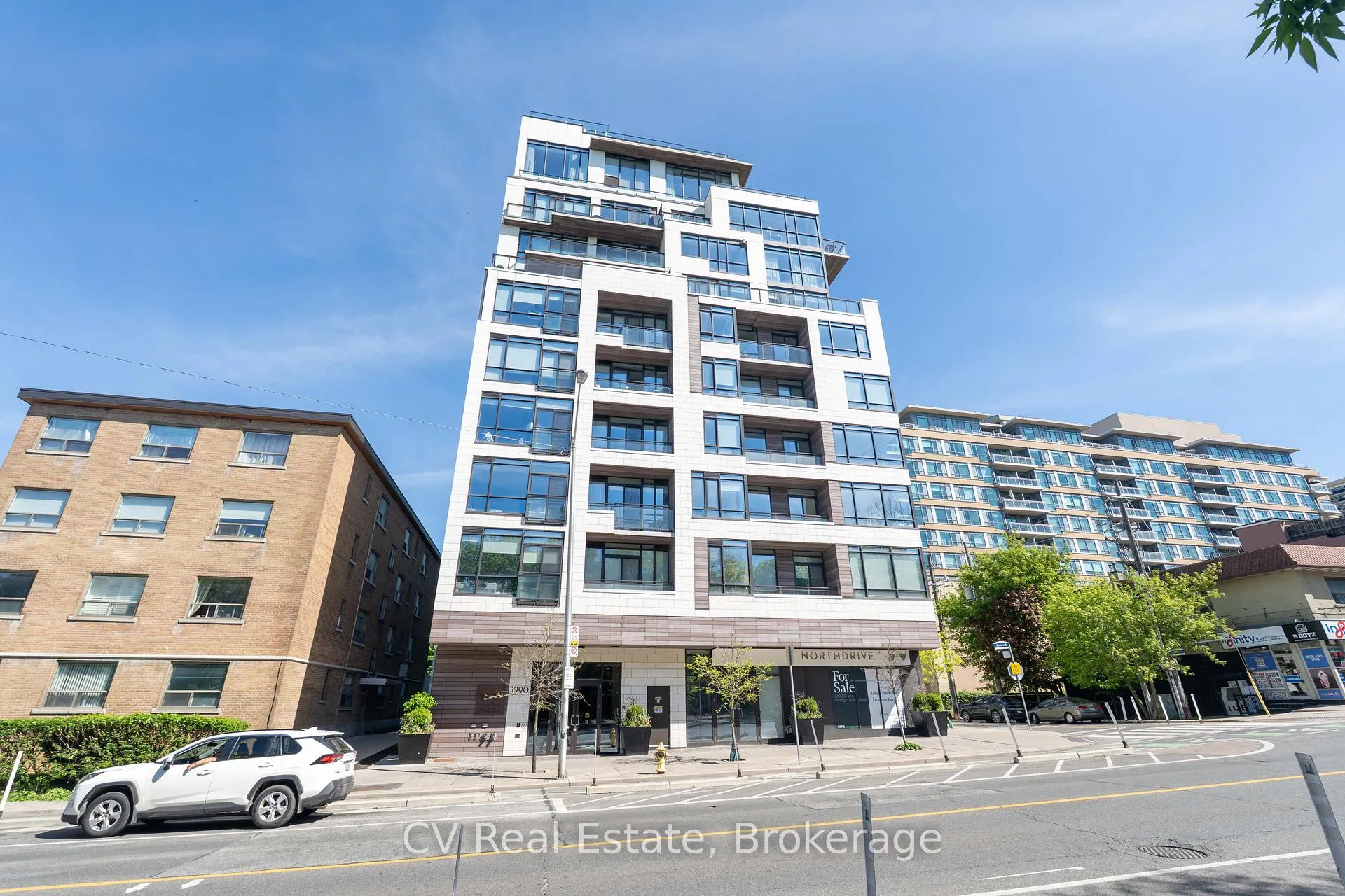 Photo 2 of Unit 511, 1990 Bloor Street W, Toronto, High Park North — HOMEH