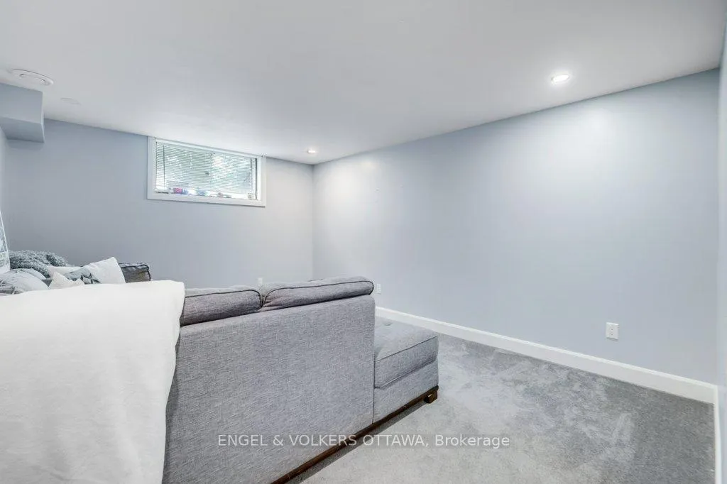 Photo 15 of 14961 County Rd 43, North Stormont, Finch — HOMEH