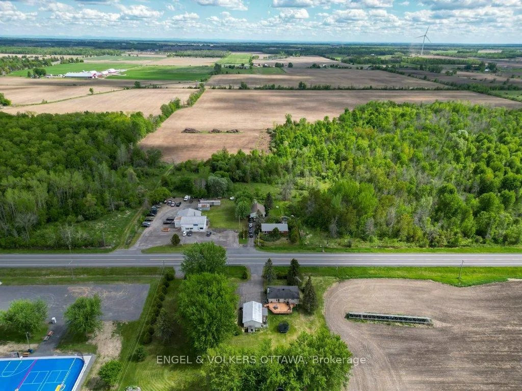 Photo 19 of 14961 County Rd 43, North Stormont, Finch — HOMEH