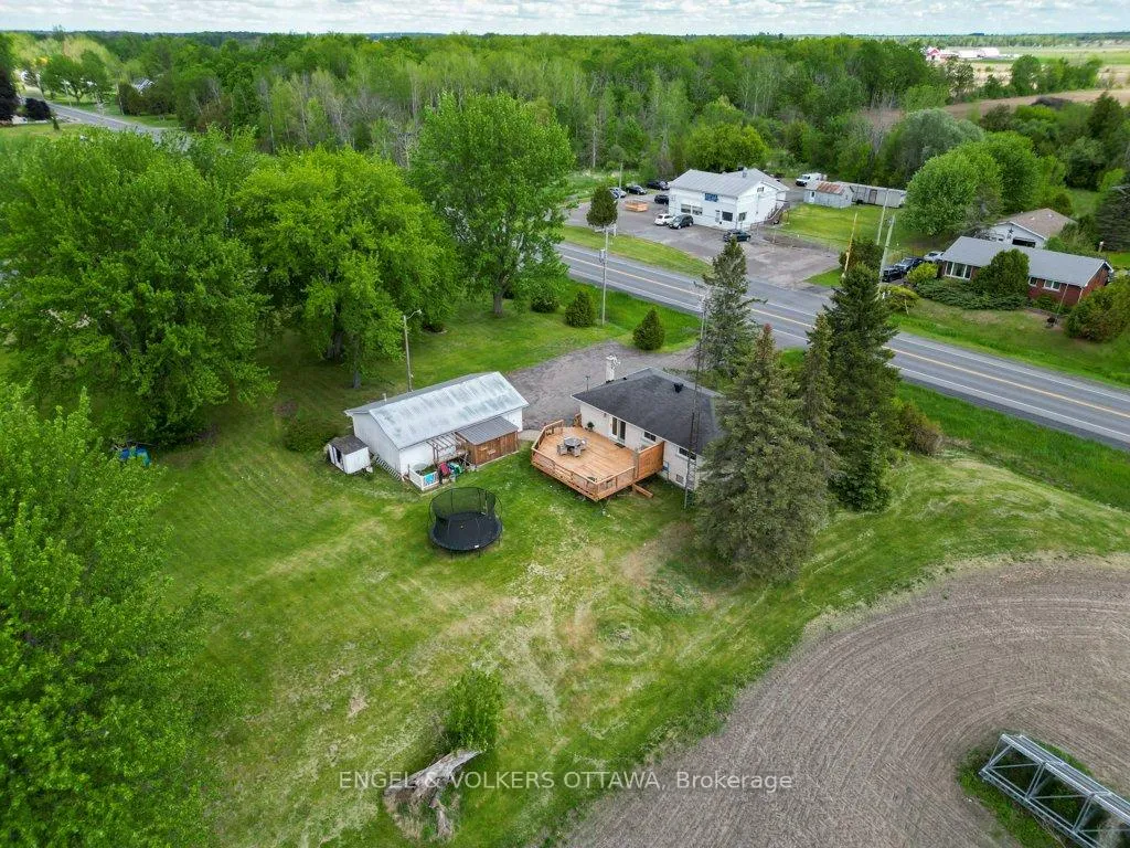 Photo 23 of 14961 County Rd 43, North Stormont, Finch — HOMEH