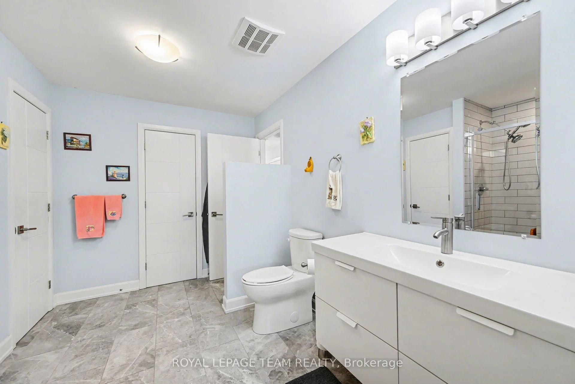 Photo 15 of 442 Arora Crescent, North Dundas, Winchester — HOMEH