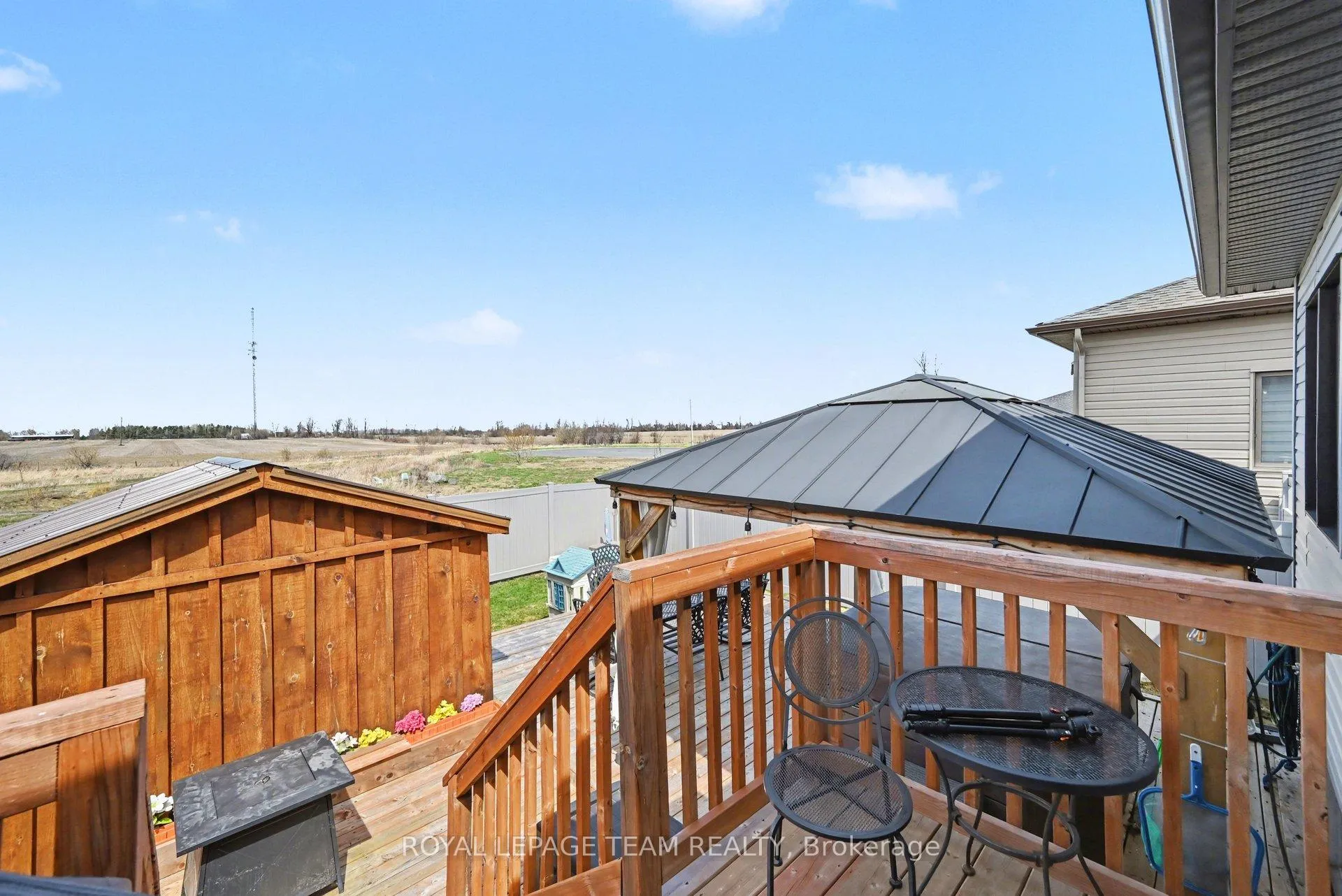 Photo 24 of 442 Arora Crescent, North Dundas, Winchester — HOMEH
