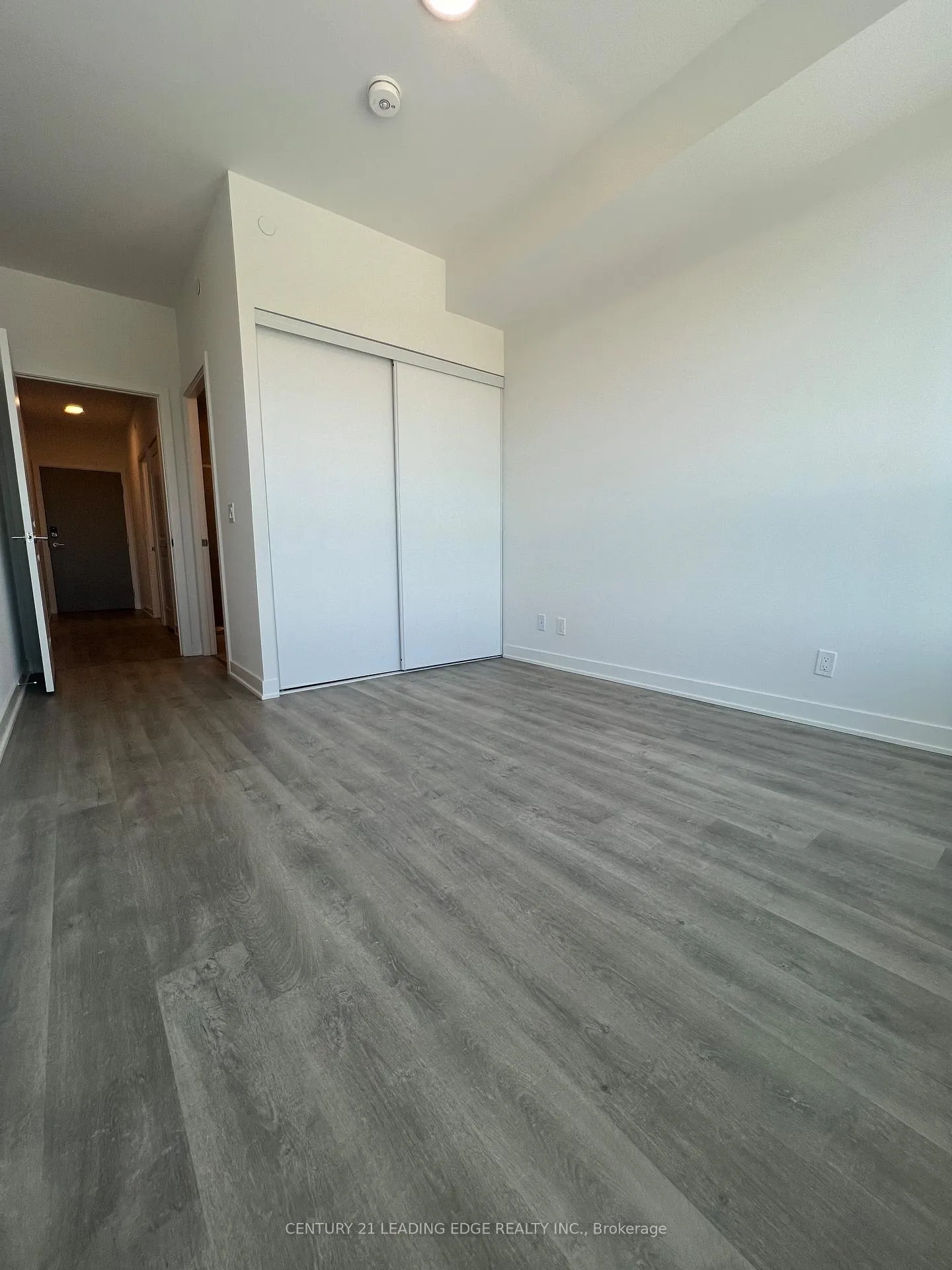 Photo 13 of Unit B-1809, 50 Upper Mall Way, Vaughan, Brownridge — HOMEH