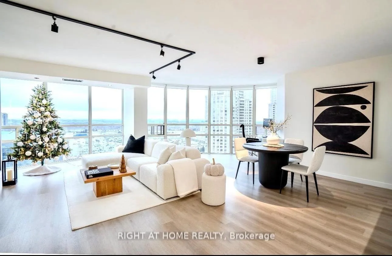 Front of Unit 1705, 50 Eglinton Avenue