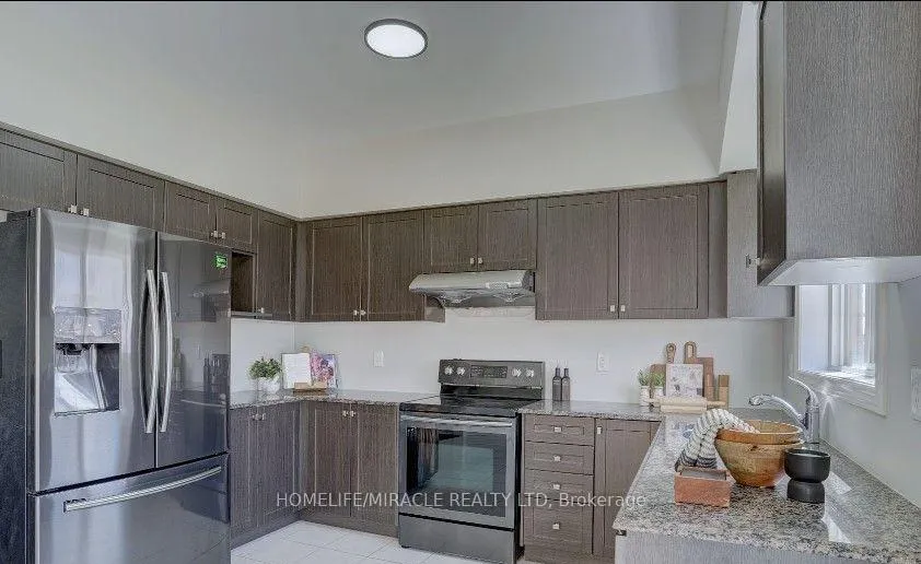 Photo 12 of Unit Upper, 95 William Fair Drive, Clarington, Bowmanville — HOMEH