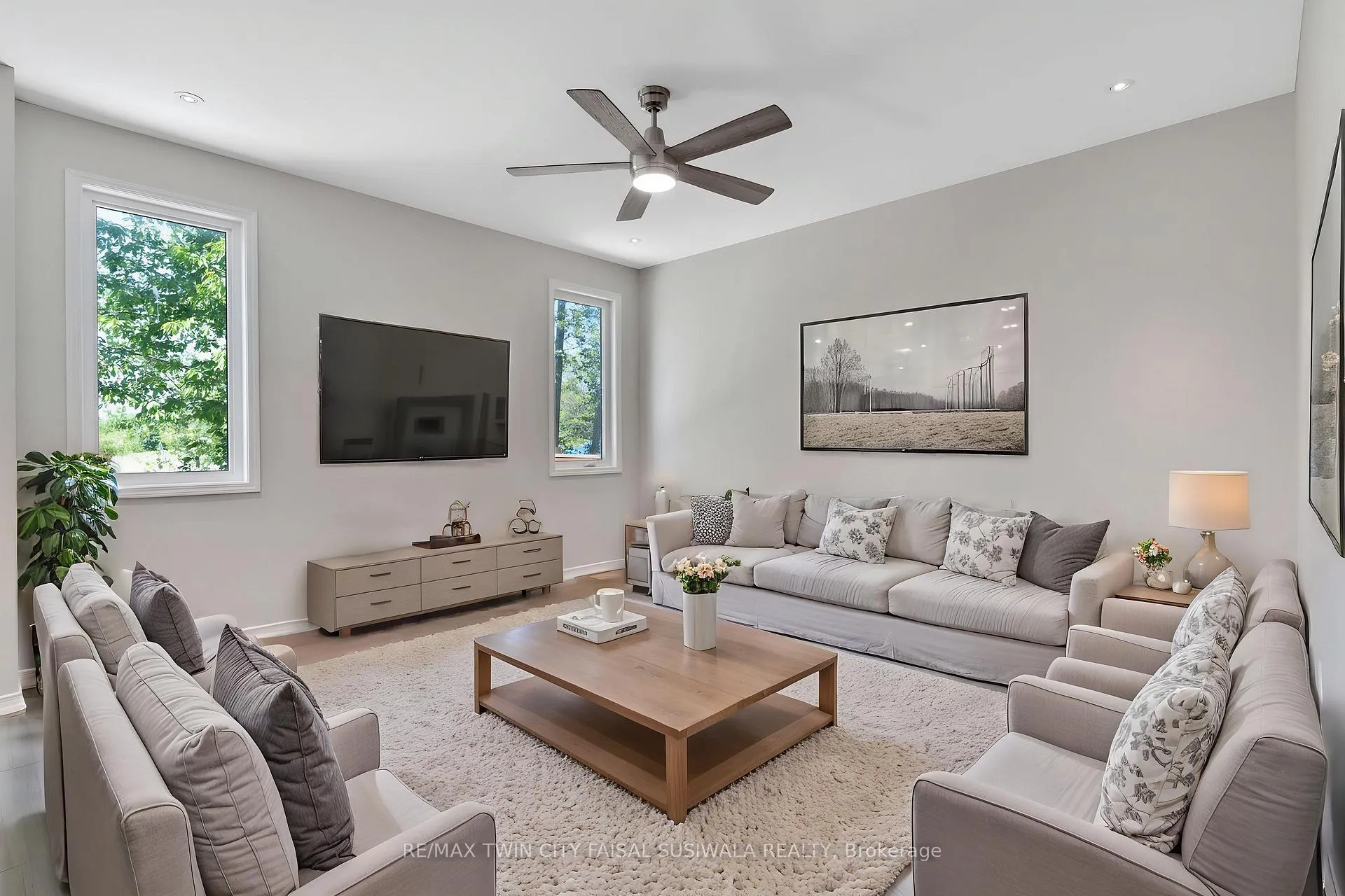 Photo 10 of 290 Apple Hill Crescent, Kitchener, Trussler — HOMEH