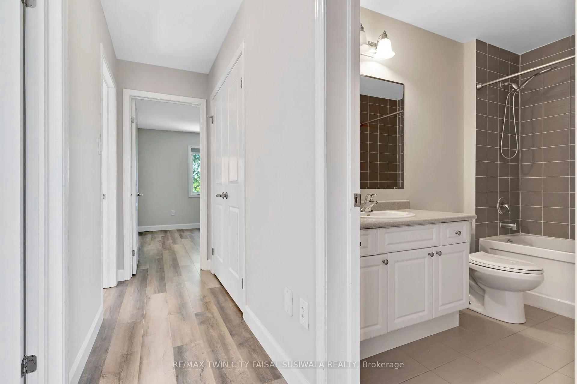 Photo 23 of 290 Apple Hill Crescent, Kitchener, Trussler — HOMEH