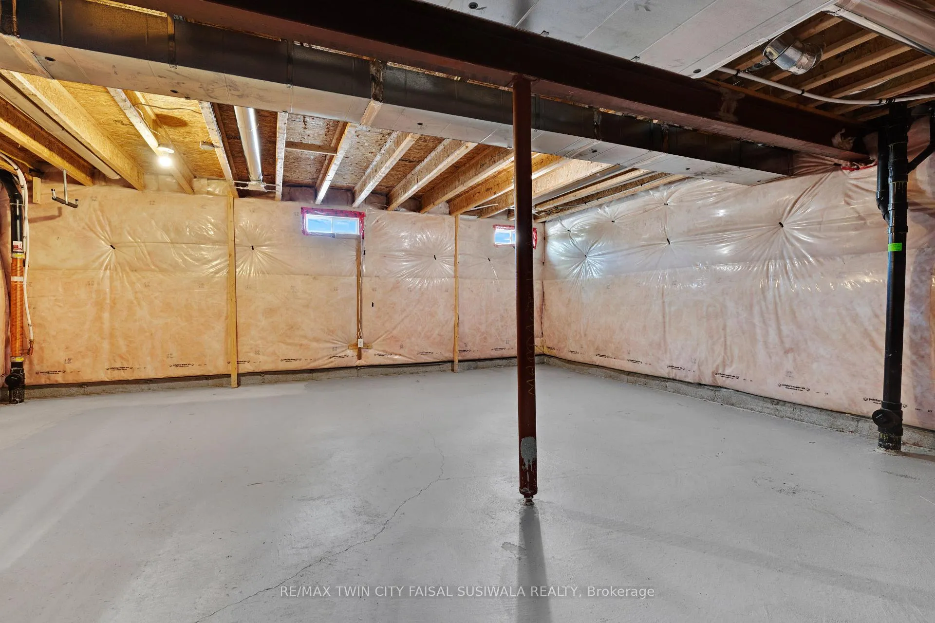 Photo 25 of 290 Apple Hill Crescent, Kitchener, Trussler — HOMEH