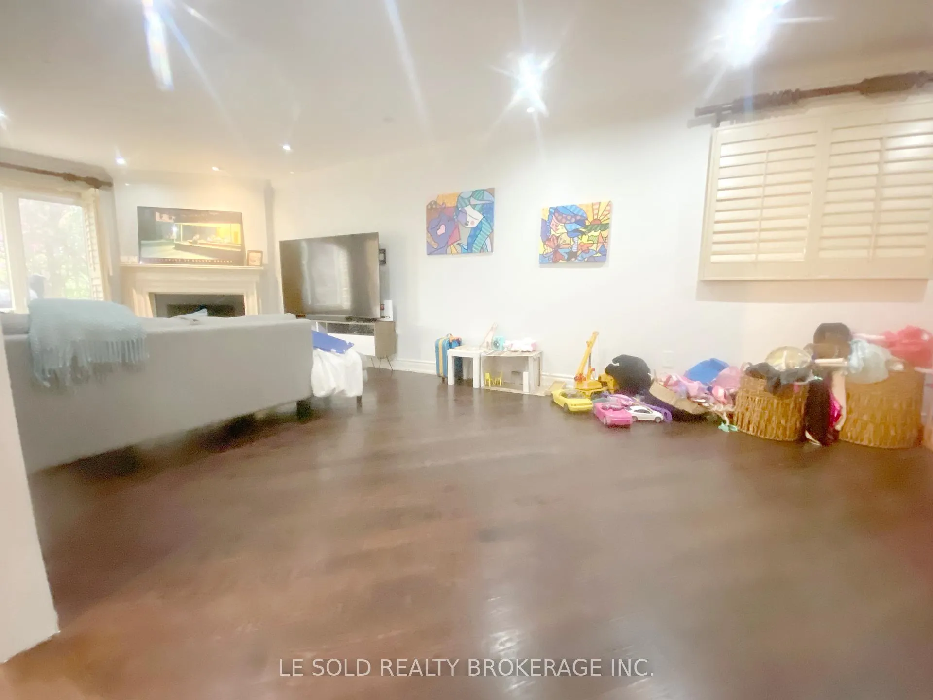 Photo 10 of 10 Mcdougall Court, Vaughan, Uplands — HOMEH