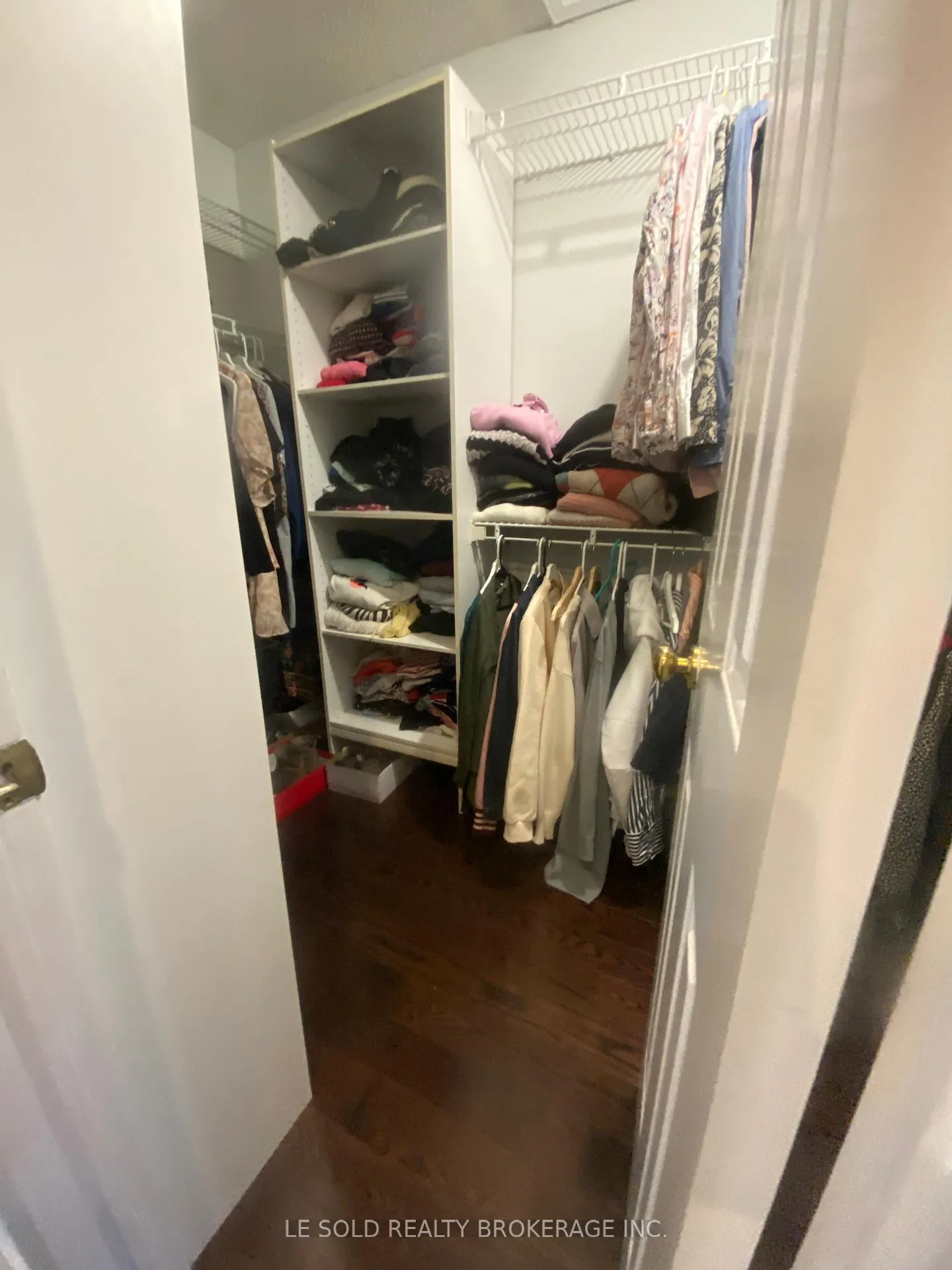 Photo 15 of 10 Mcdougall Court, Vaughan, Uplands — HOMEH