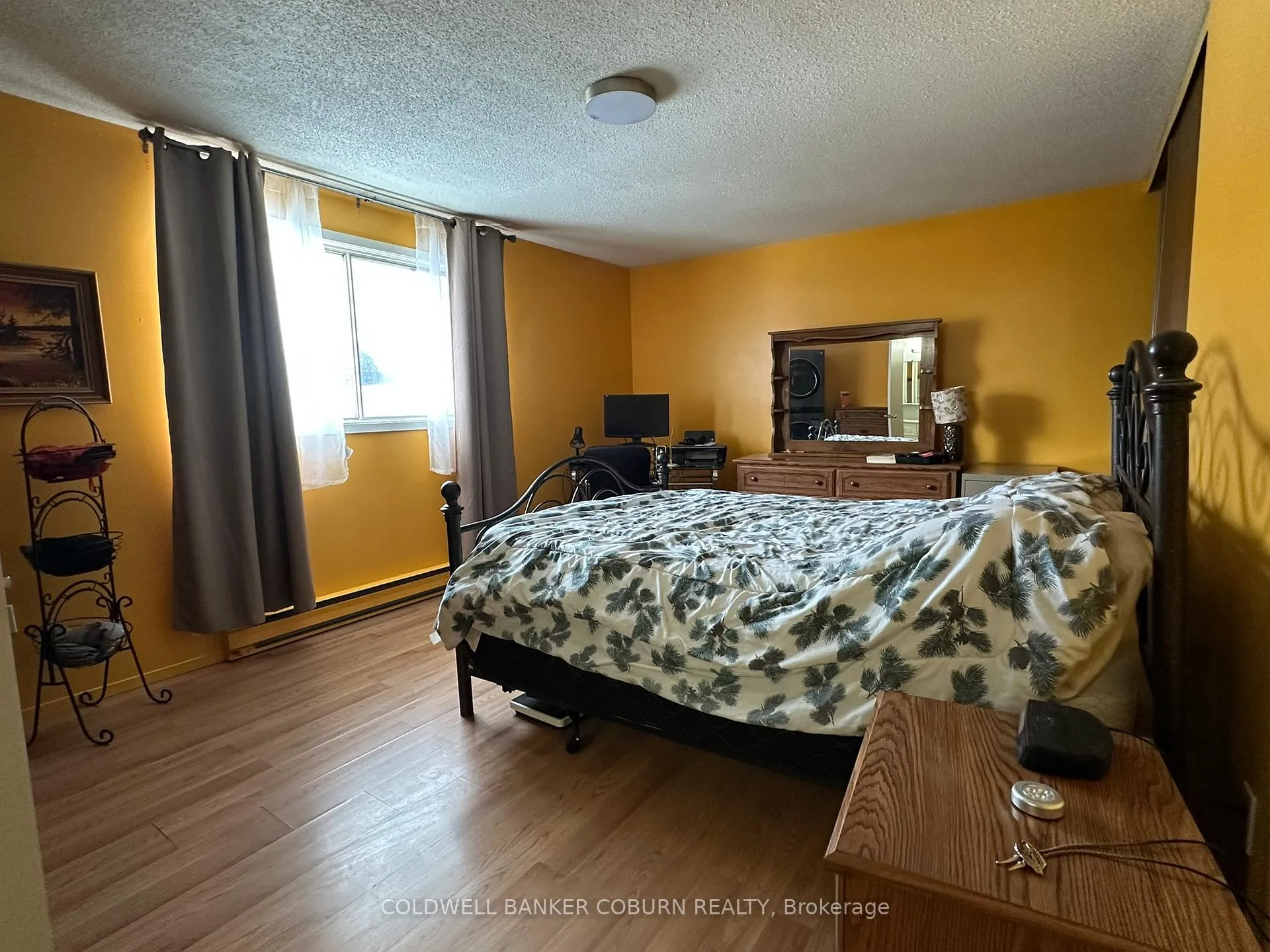 Photo 11 of 4016 Dishaw Street, Edwardsburgh/Cardinal, Town of Cardinal — HOMEH