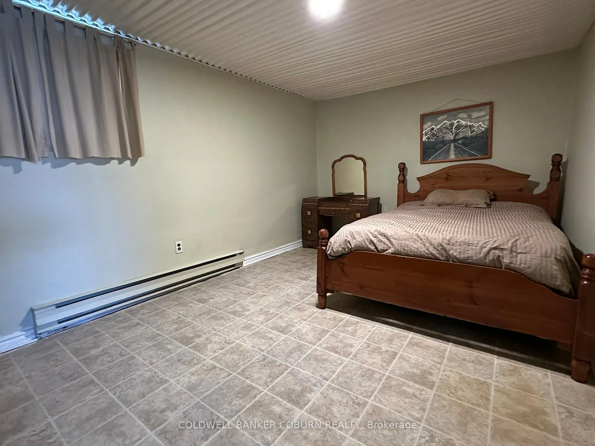 Photo 18 of 4016 Dishaw Street, Edwardsburgh/Cardinal, Town of Cardinal — HOMEH