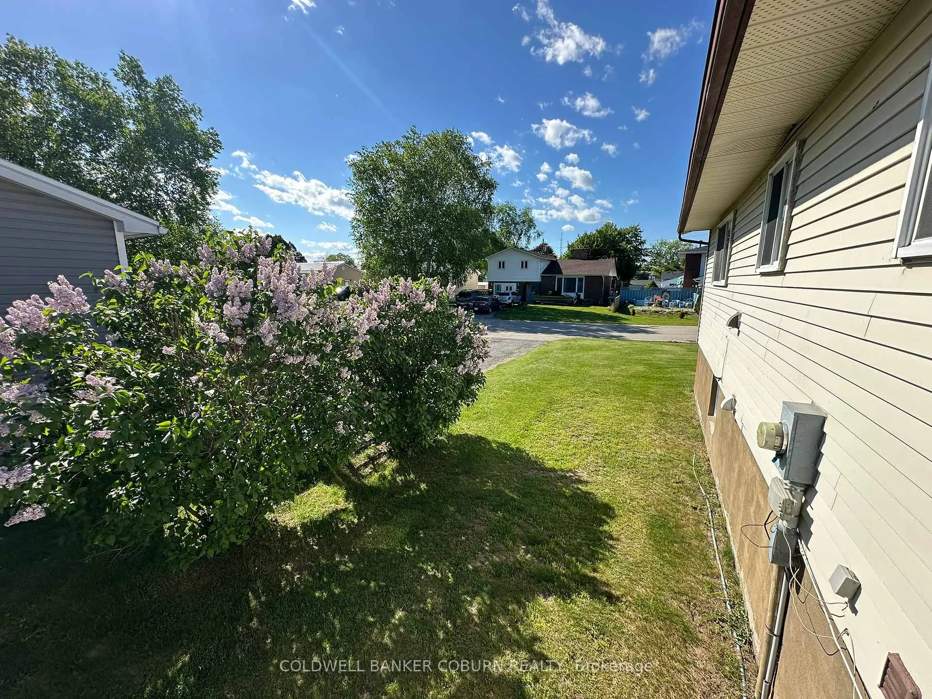 Photo 21 of 4016 Dishaw Street, Edwardsburgh/Cardinal, Town of Cardinal — HOMEH