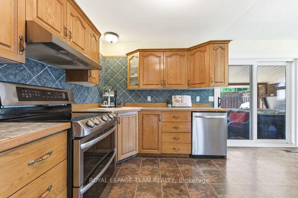Photo 12 of 63 Alva Drive, Whitewater Region, Whitewater Region — HOMEH