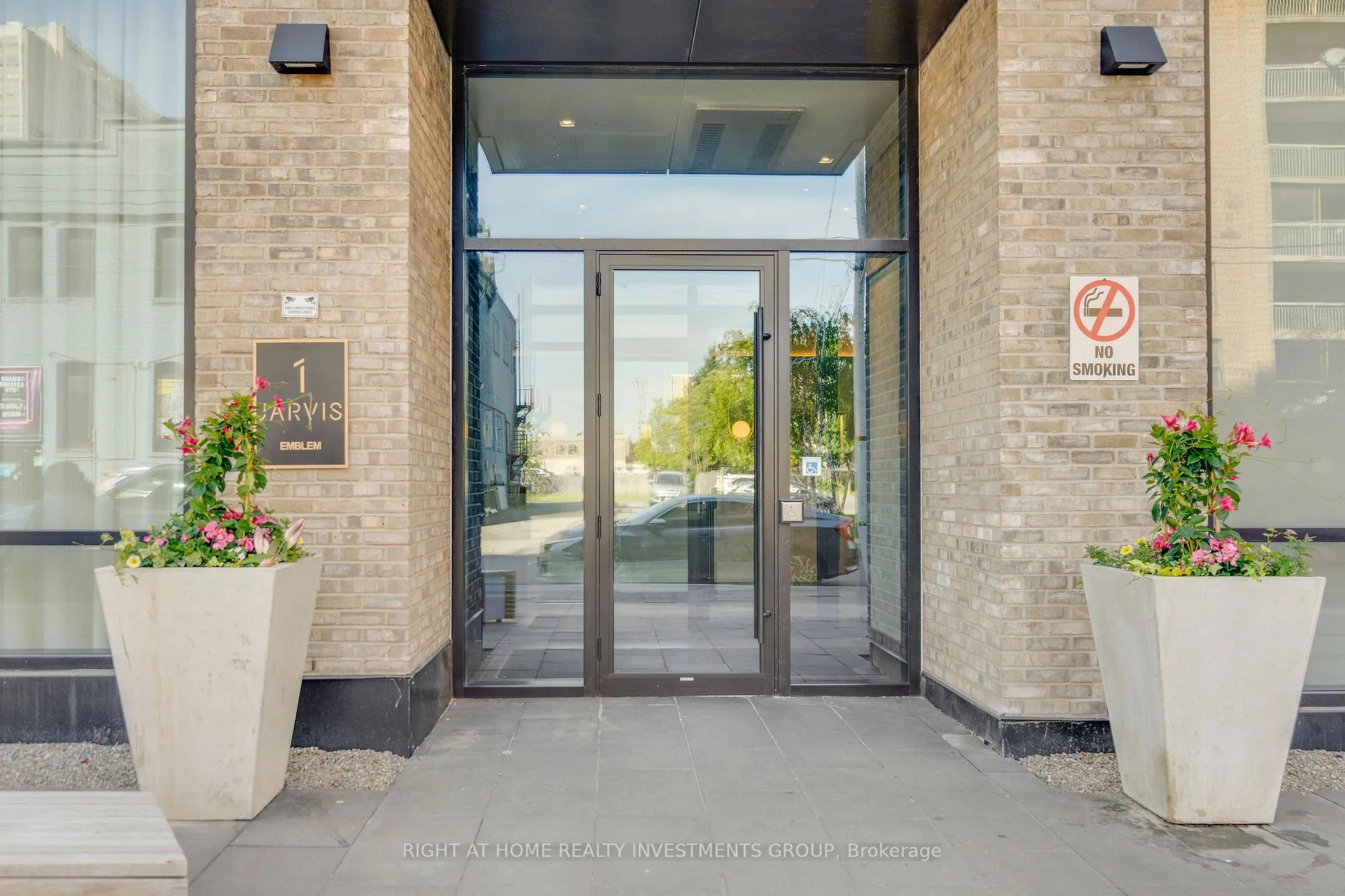 Photo 3 of Unit 327, 1 Jarvis Street, Hamilton, Beasley — HOMEH