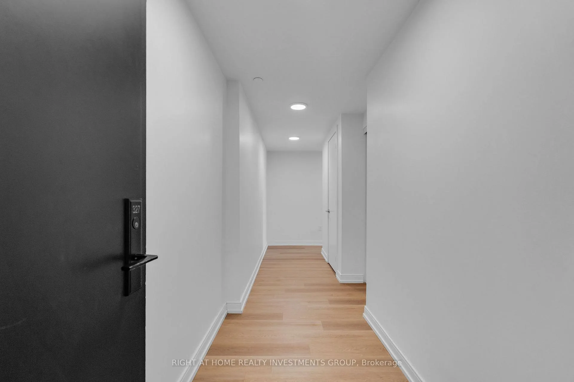 Photo 7 of Unit 327, 1 Jarvis Street, Hamilton, Beasley — HOMEH
