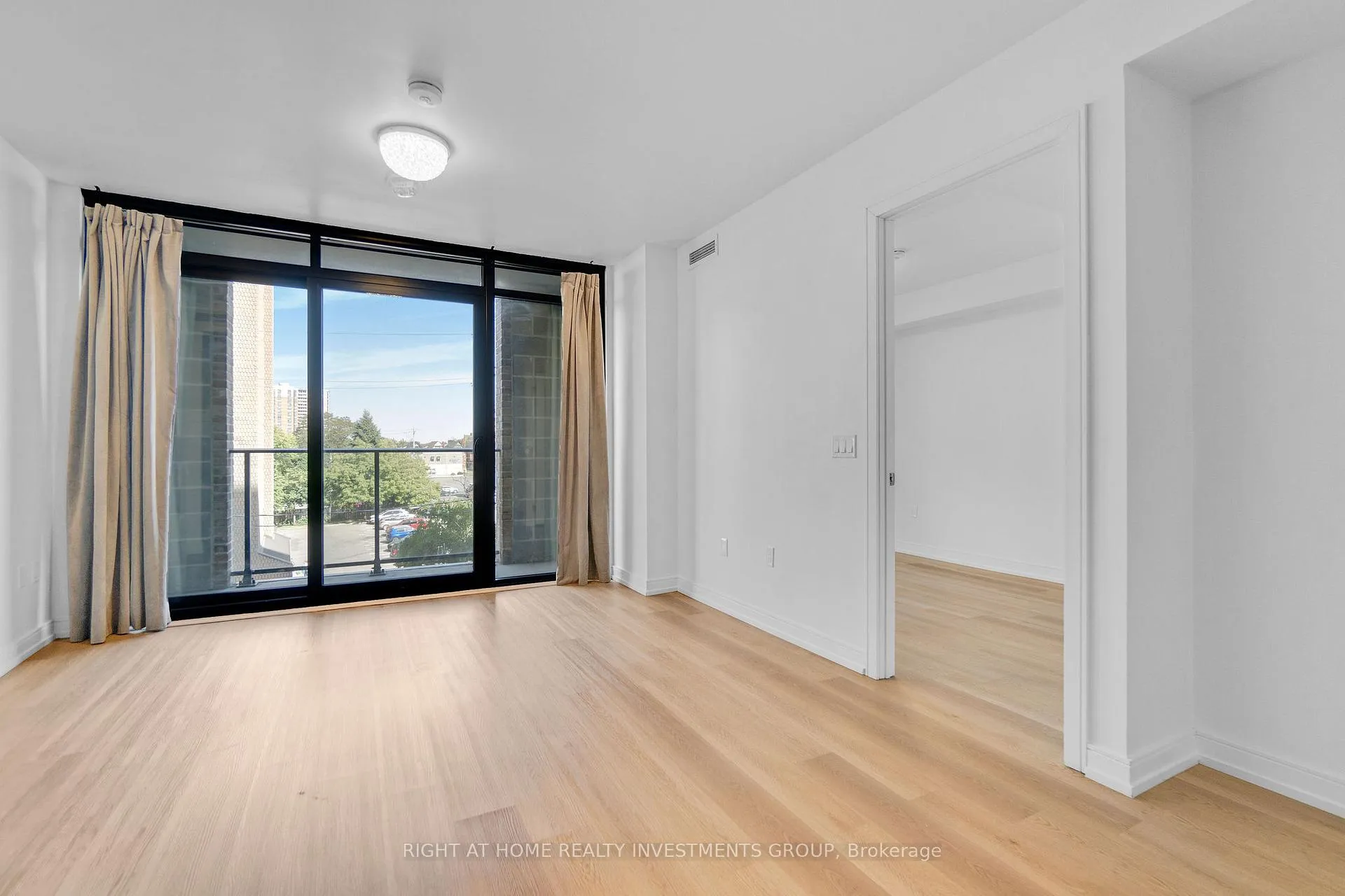 Photo 18 of Unit 327, 1 Jarvis Street, Hamilton, Beasley — HOMEH