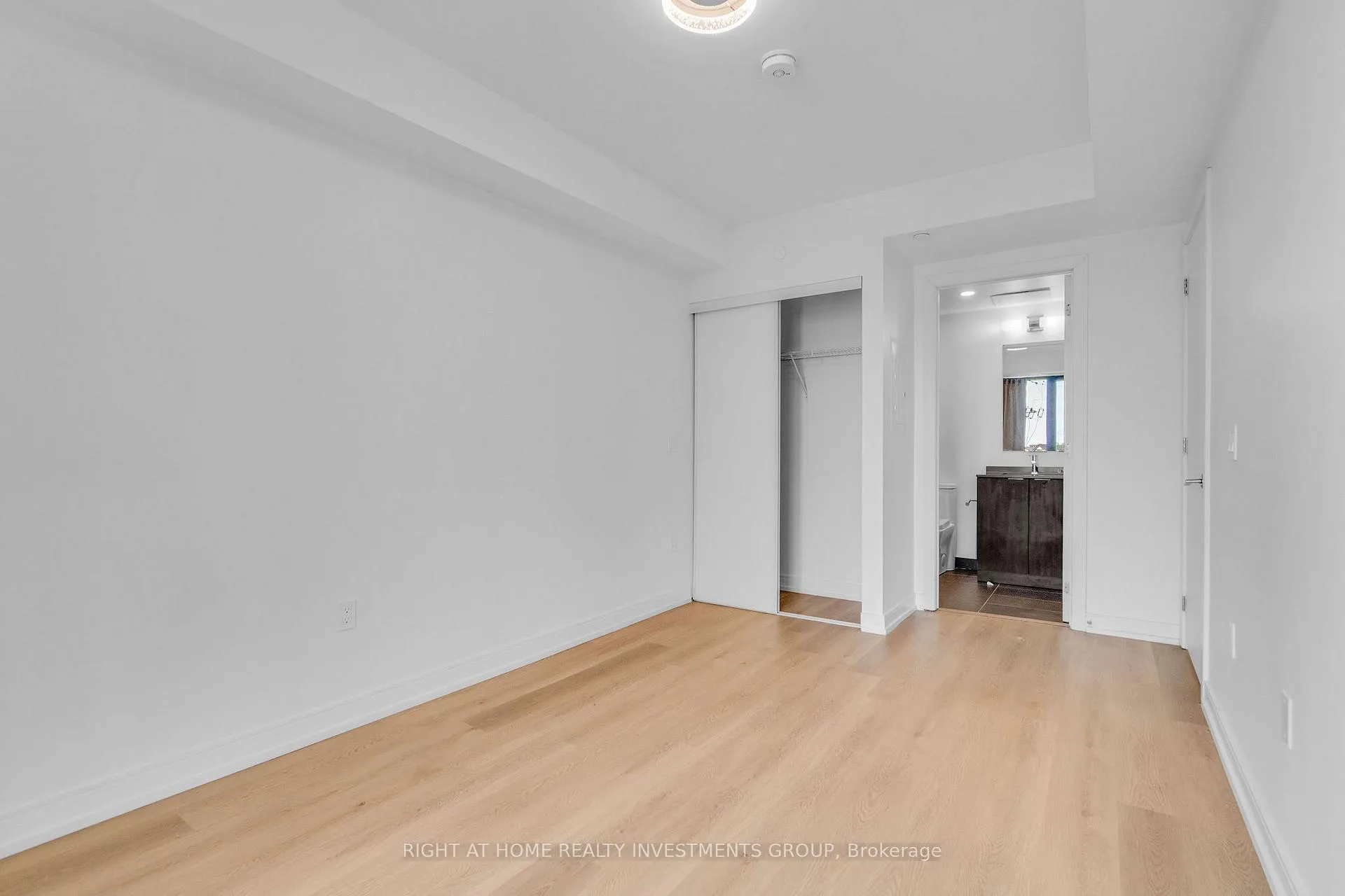 Photo 22 of Unit 327, 1 Jarvis Street, Hamilton, Beasley — HOMEH
